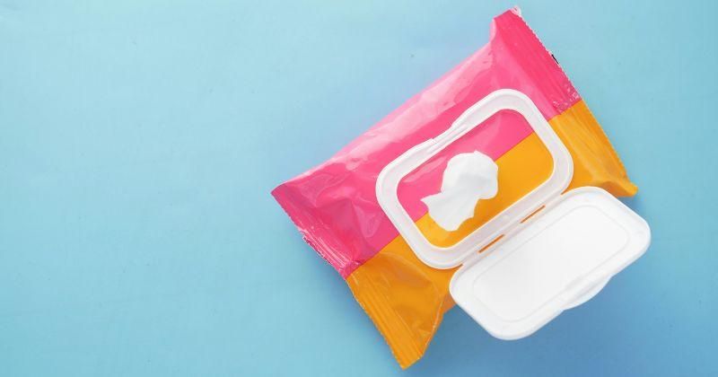 10 Rekomendasi Tisu Basah Bayi yang Aman untuk Kulit Sensitif